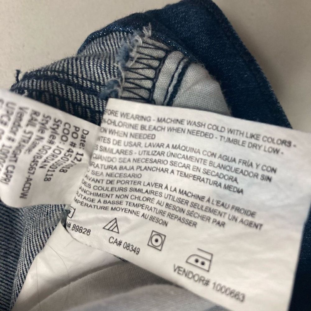 Blue‎  - Picture 3 of 11